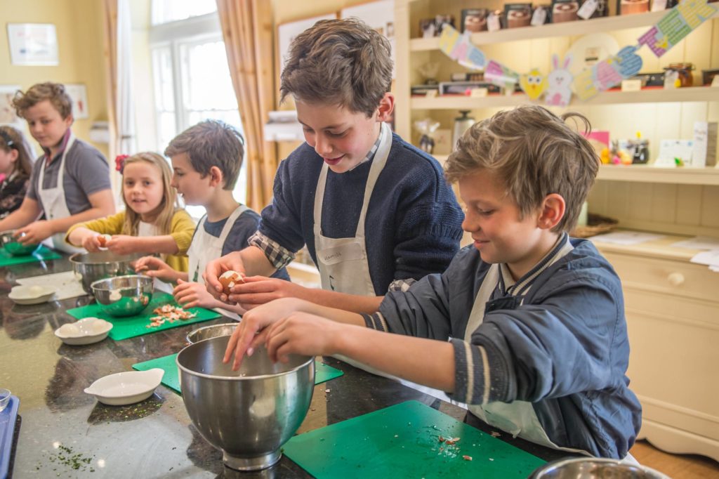Children's cookery course