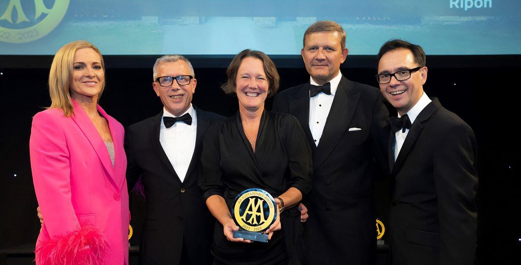 Swinton Estate representatives receiving the AA Sustainable Award 2022