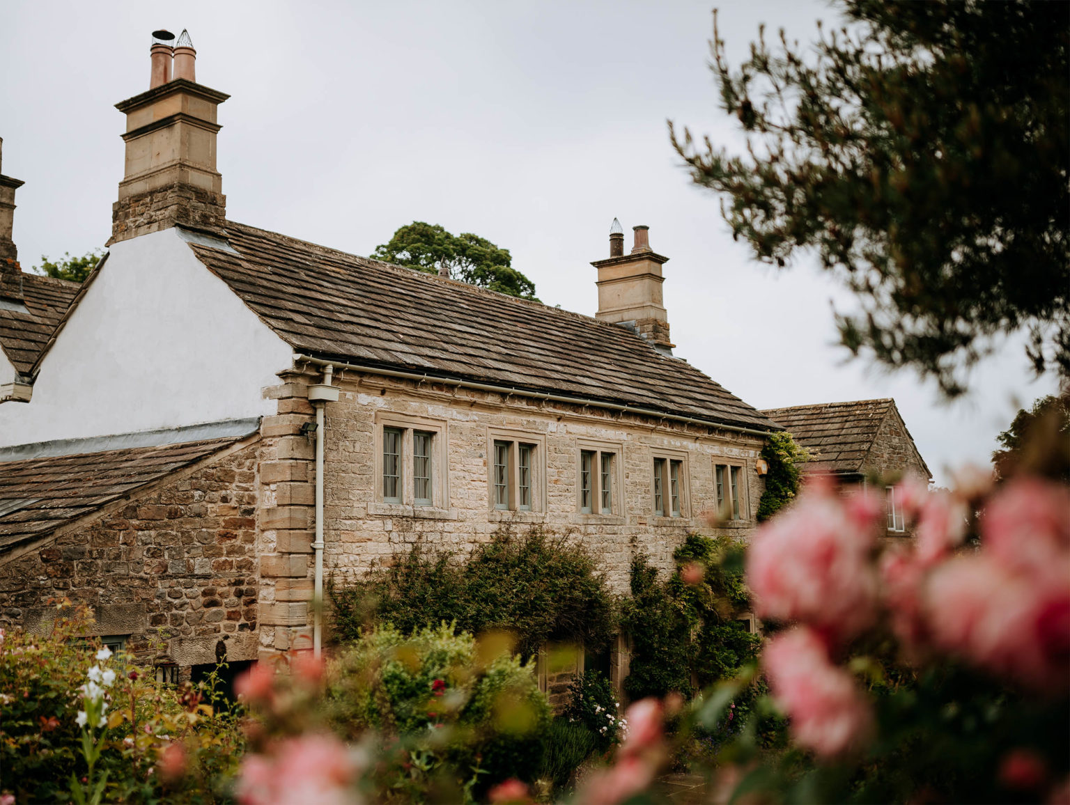 Low Swinton cottage - a traditional Yorkshire farmhouse on the Swinton Estate